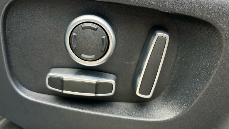 Land Rover Range Rover Evoque 1.5 P300e R-Dynamic S 5dr Auto Hatchback